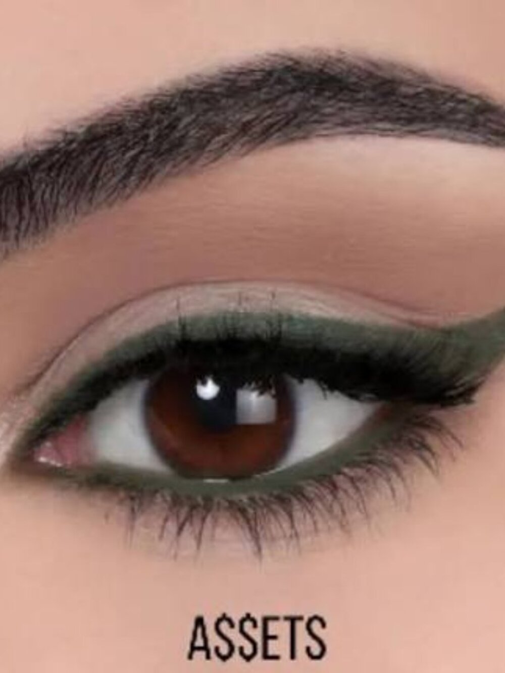 NEW Jeffree Star Eyeliner in Assets